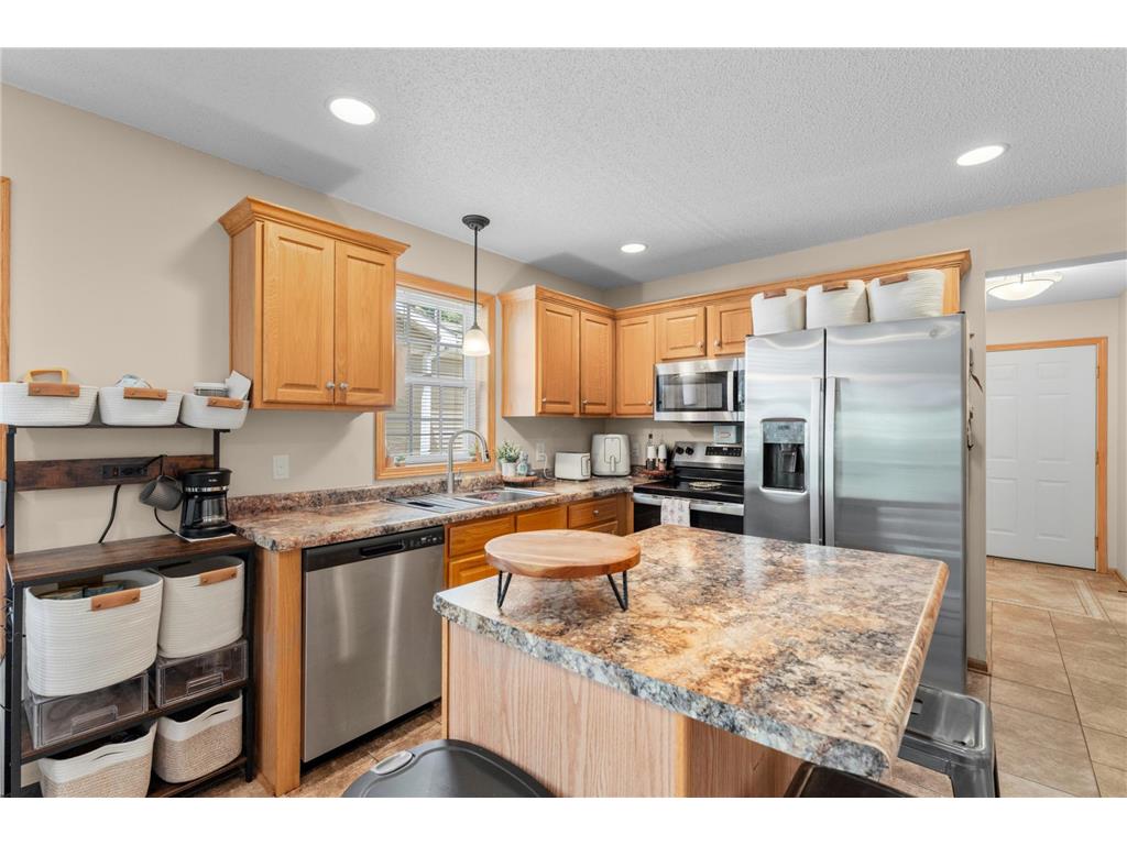 3156 River Falls Court NW Rochester MN 55901 7083015 image2