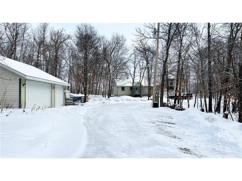 31598 SW Pickerel Lake Road Erie Twp MN 56501 - Pickeral Lake 7022386 image1