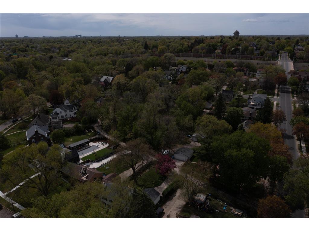 316 1/2 E Minnehaha Parkway Minneapolis MN 55419 7063356 image12