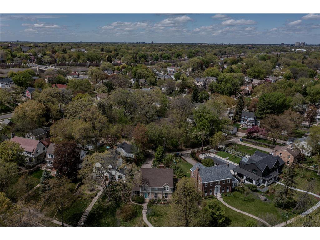 316 1/2 E Minnehaha Parkway Minneapolis MN 55419 7063356 image14