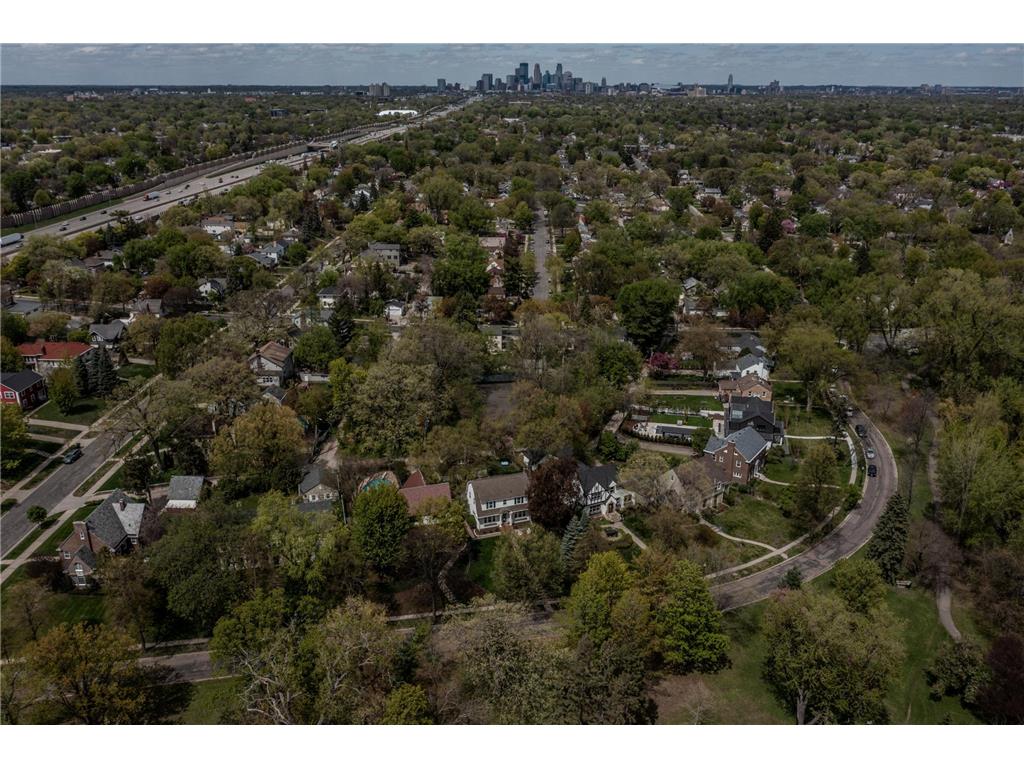 316 1/2 E Minnehaha Parkway Minneapolis MN 55419 7063356 image16