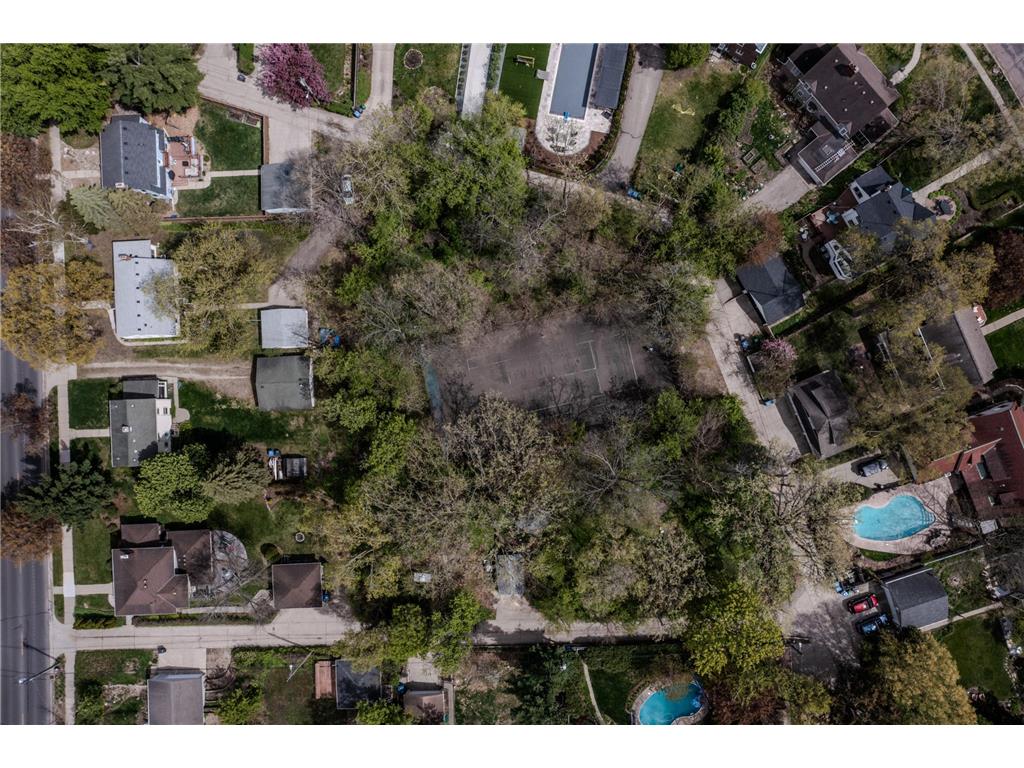 316 1/2 E Minnehaha Parkway Minneapolis MN 55419 7063356 image20