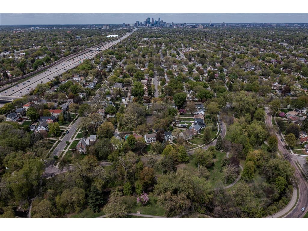 316 1/2 E Minnehaha Parkway Minneapolis MN 55419 7063356 image24