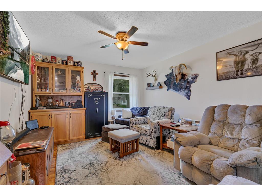 316 8th Street SE Freeport MN 56331 7071047 image15