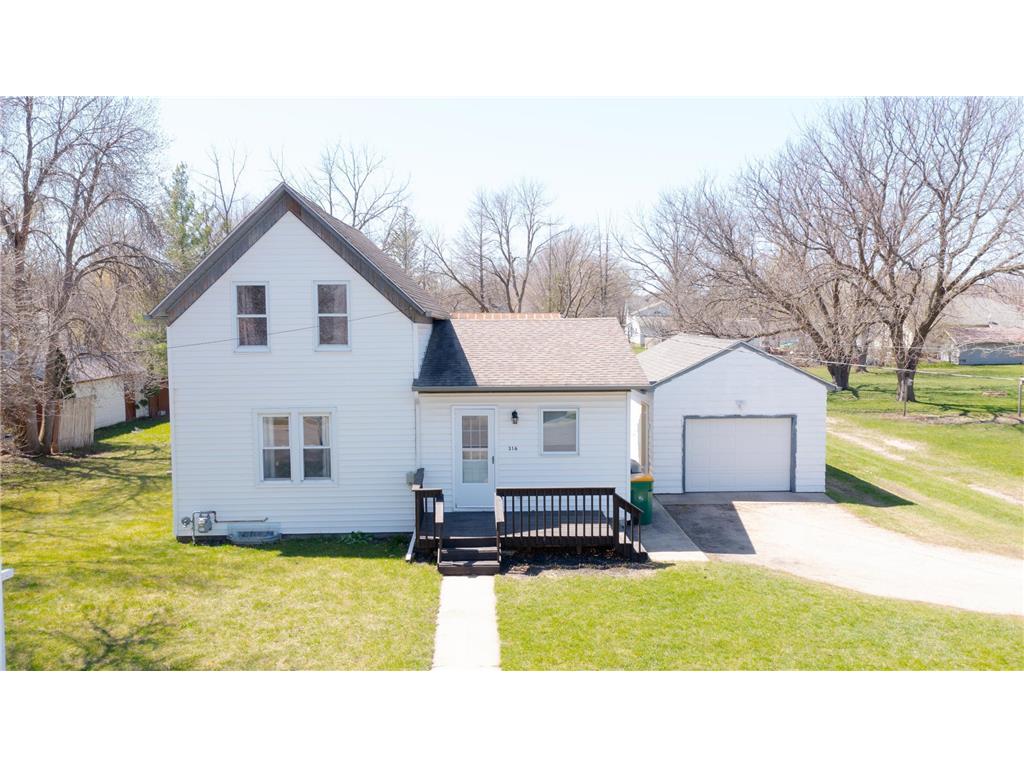 316 Balsam Avenue S New Richland MN 56072 6523091 image1