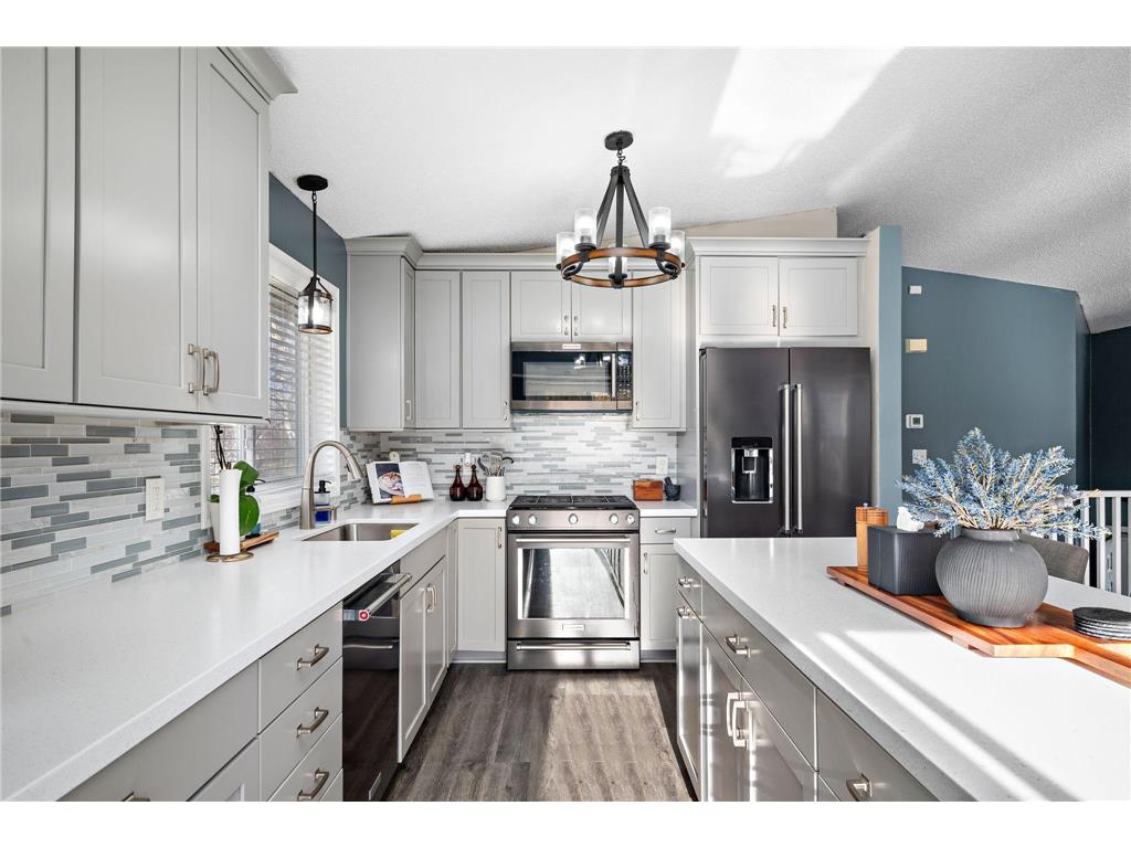 316 Bluestem Avenue Shakopee MN 55379 6630079 image1