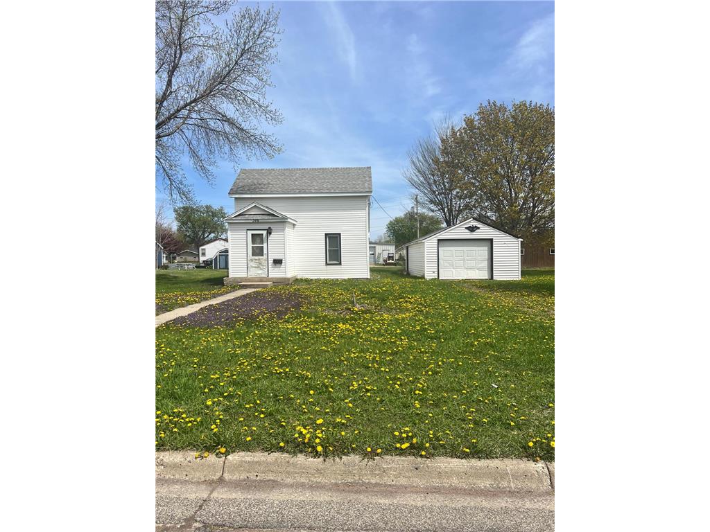 316 Central Avenue Madison MN 56256 7073426 image1