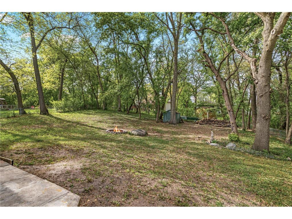 316 E 135th Street Burnsville MN 55337 7033980 image23
