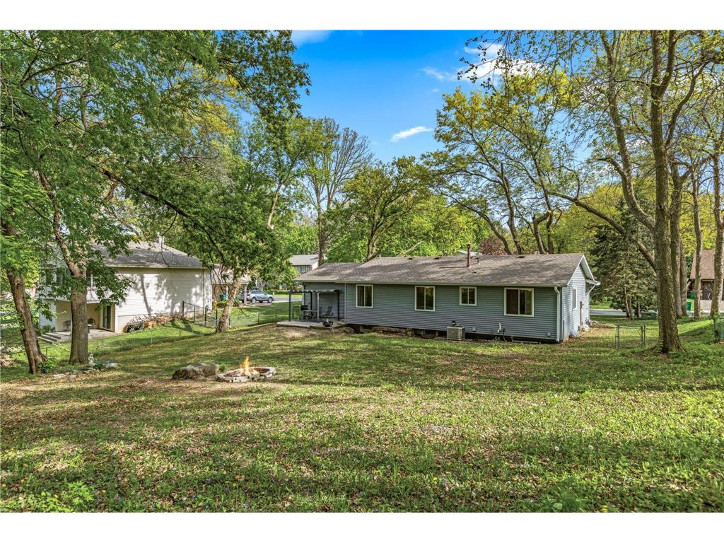316 E 135th Street Burnsville MN 55337 7033980 image25