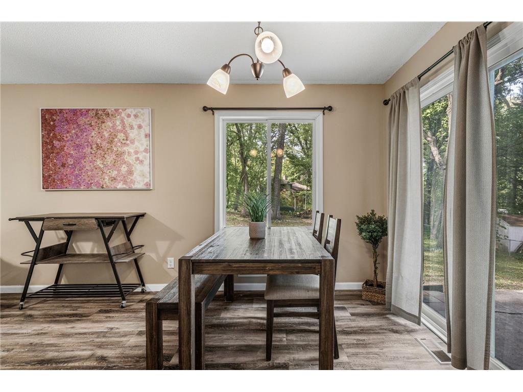 316 E 135th Street Burnsville MN 55337 7033980 image3