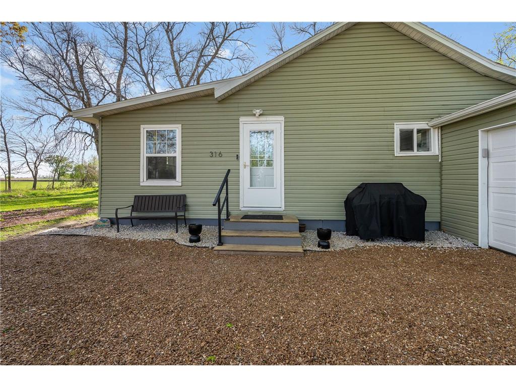 316 E Creamery Street Granada MN 56039 7065970 image34