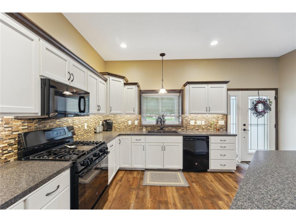 316 Lake Avenue N Silver Lake MN 55381 7009480 image12