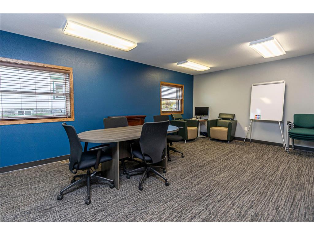 316 N Nokomis Street Alexandria MN 56308 7072947 image30