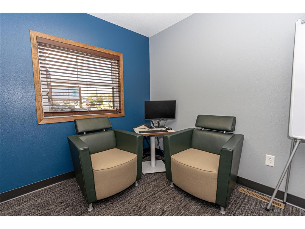 316 N Nokomis Street Alexandria MN 56308 7072947 image31
