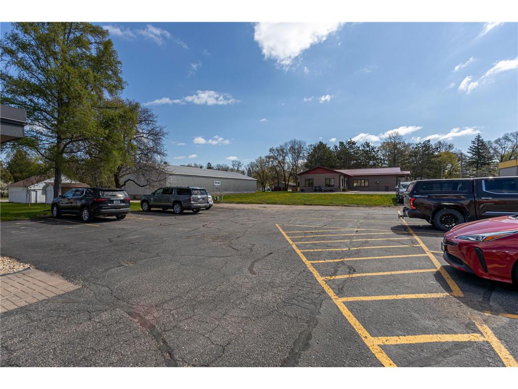 316 N Nokomis Street Alexandria MN 56308 7072947 image36