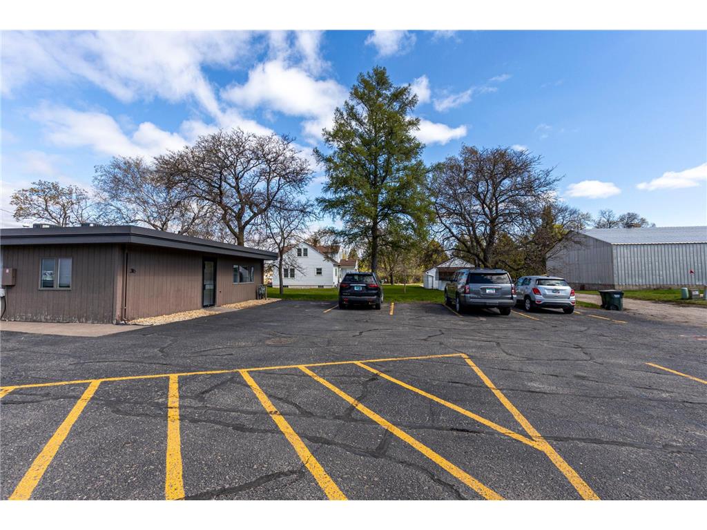 316 N Nokomis Street Alexandria MN 56308 7072947 image37