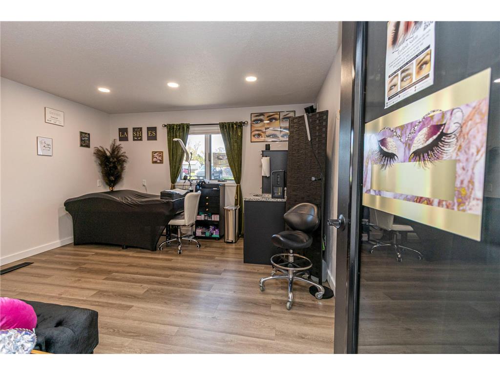 316 N Nokomis Street Alexandria MN 56308 7072947 image5