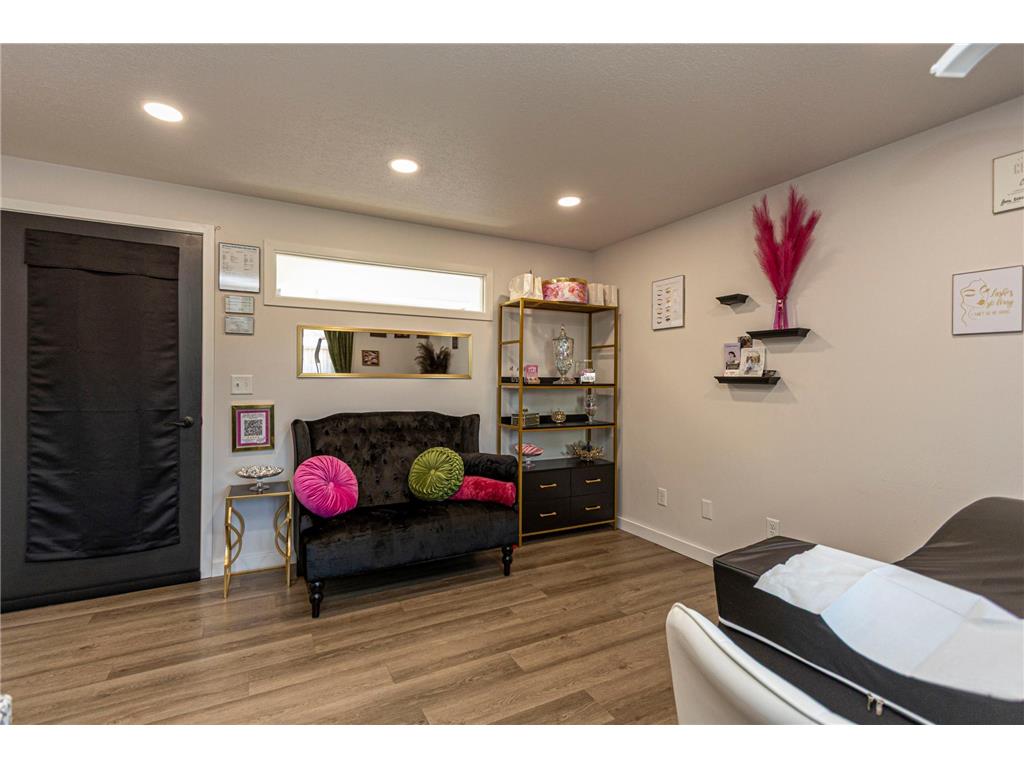 316 N Nokomis Street Alexandria MN 56308 7072947 image7