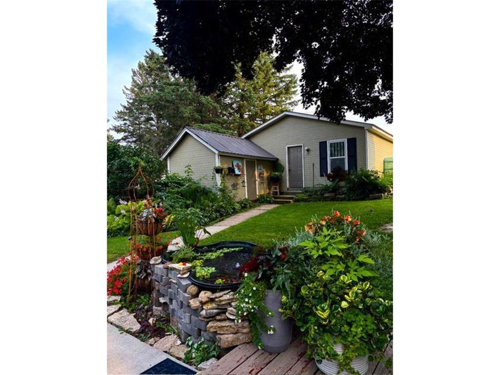 316 Newburg Avenue W Mabel MN 55954 7111001 image3