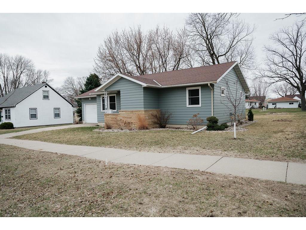 316 S Galbraith Street Blue Earth MN 56013 7043998 image1