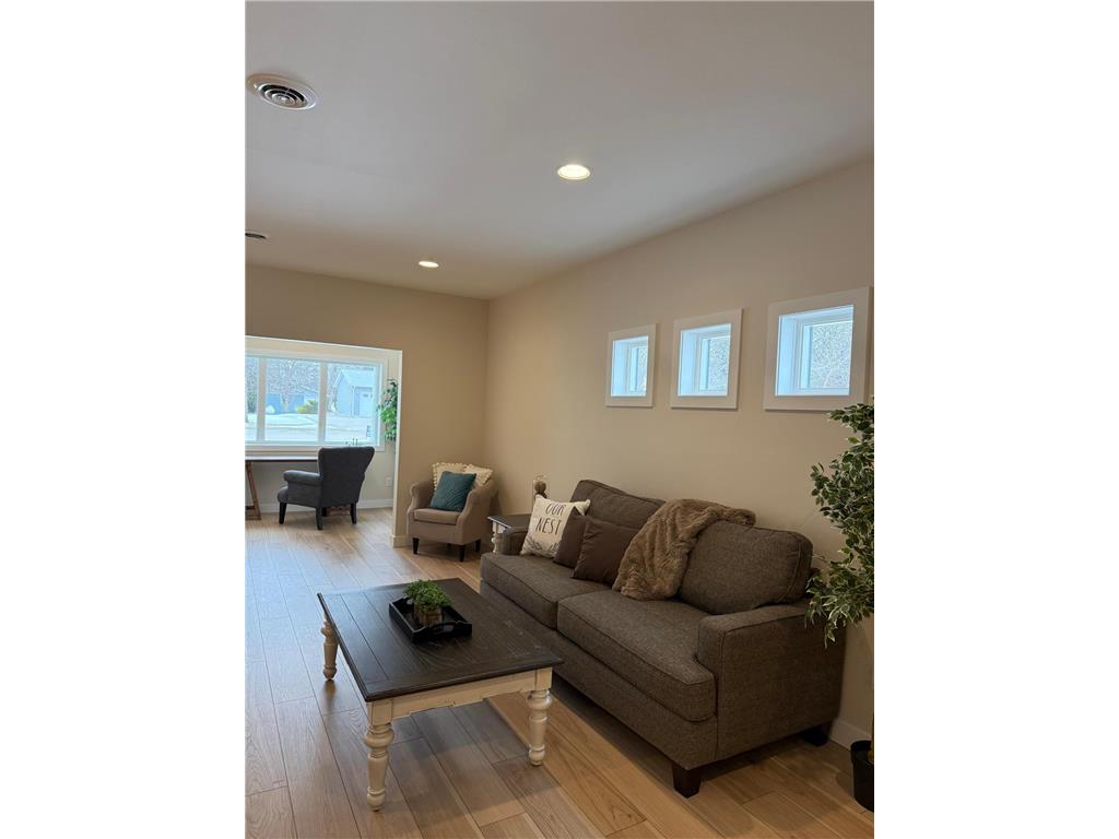 316 SW 4th Avenue SW Hankinson ND 58041 7105203 image11