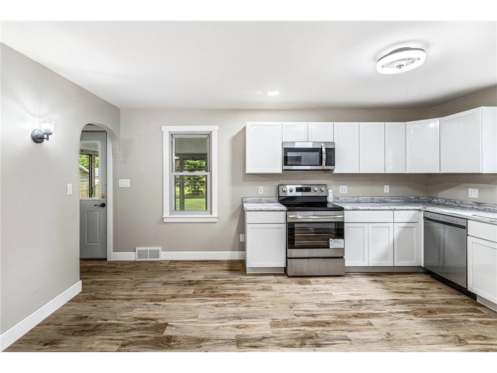 3161 Venus Avenue Eau Claire WI 54703 7076001 image14