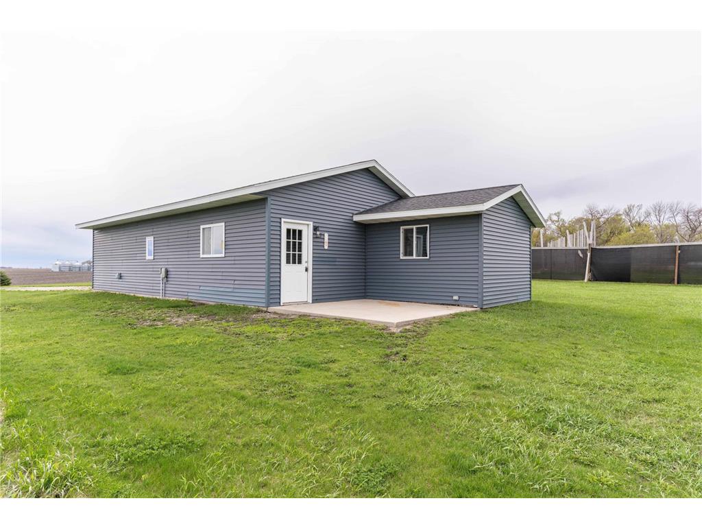 31610 257th Avenue Wendell MN 56590 - Lightning 6537375 image1