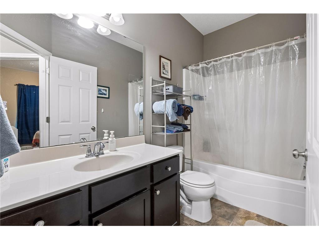 3165 Doneene Lane Eagan MN 55121 7082452 image21