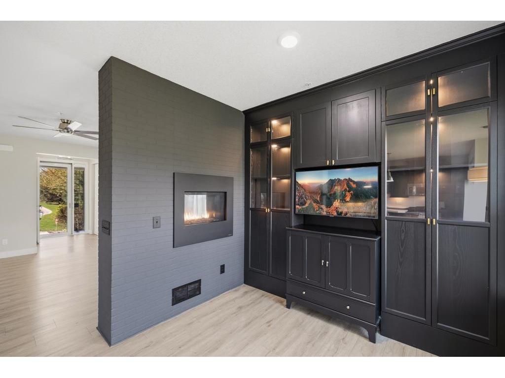 3166 Countryside Avenue #D Woodbury MN 55129 7055056 image7