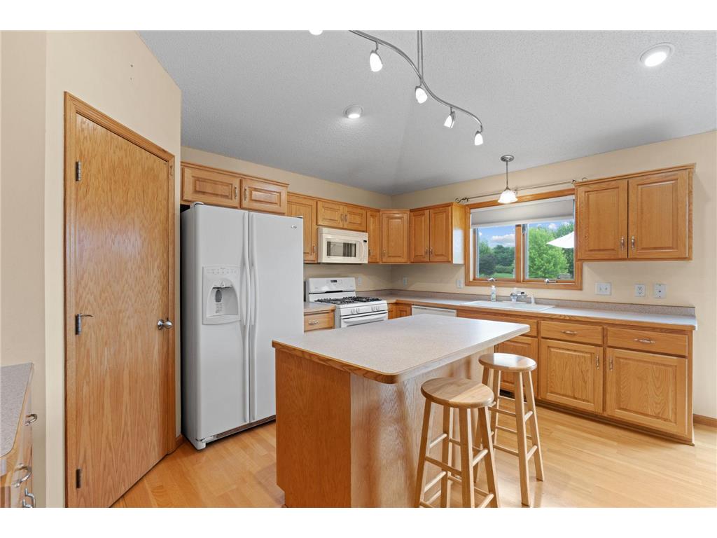 3166 Kahlen Avenue NE Saint Michael MN 55376 7089896 image18