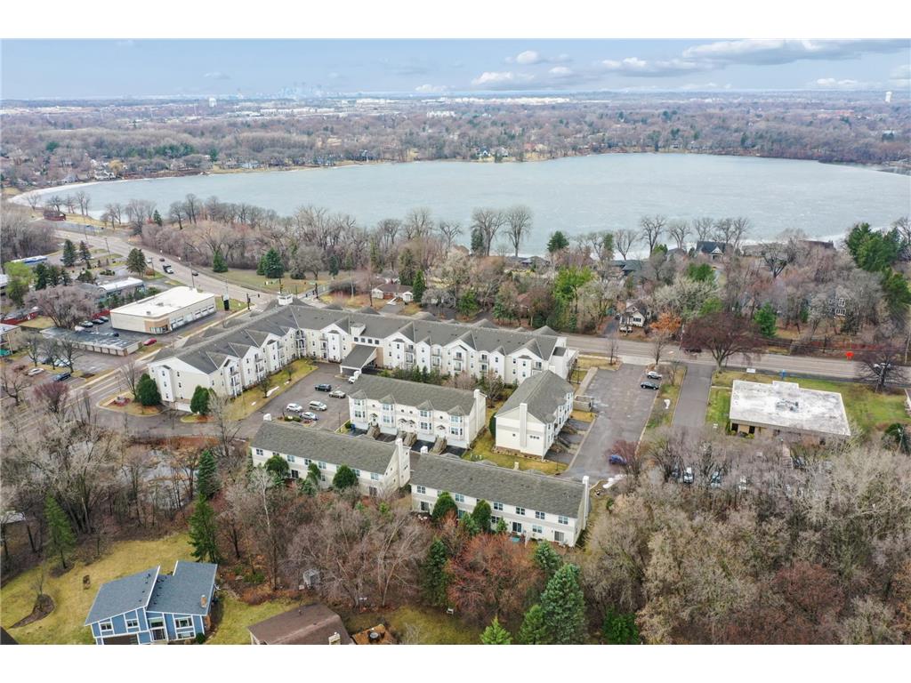 3166 Lexington Avenue N Shoreview MN 55126 7006323 image1