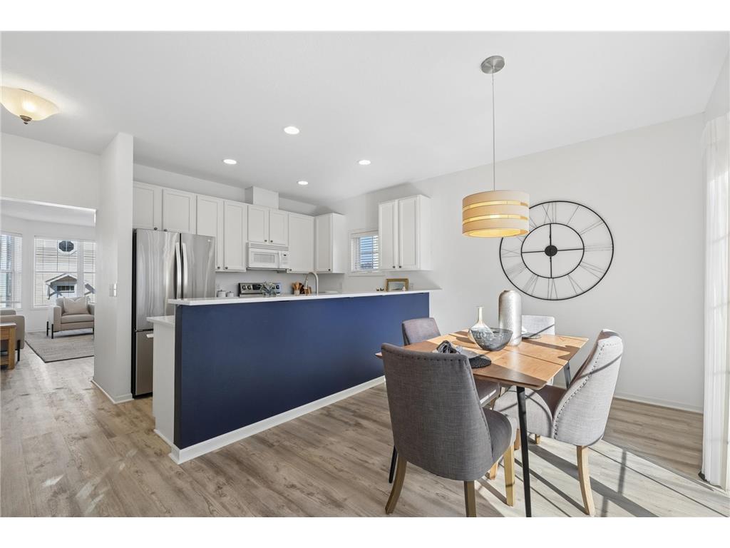 3166 Lexington Avenue N Shoreview MN 55126 7006323 image10