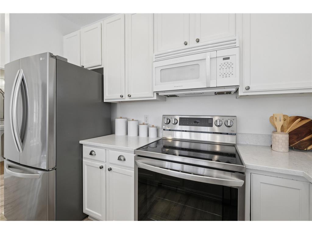 3166 Lexington Avenue N Shoreview MN 55126 7006323 image9