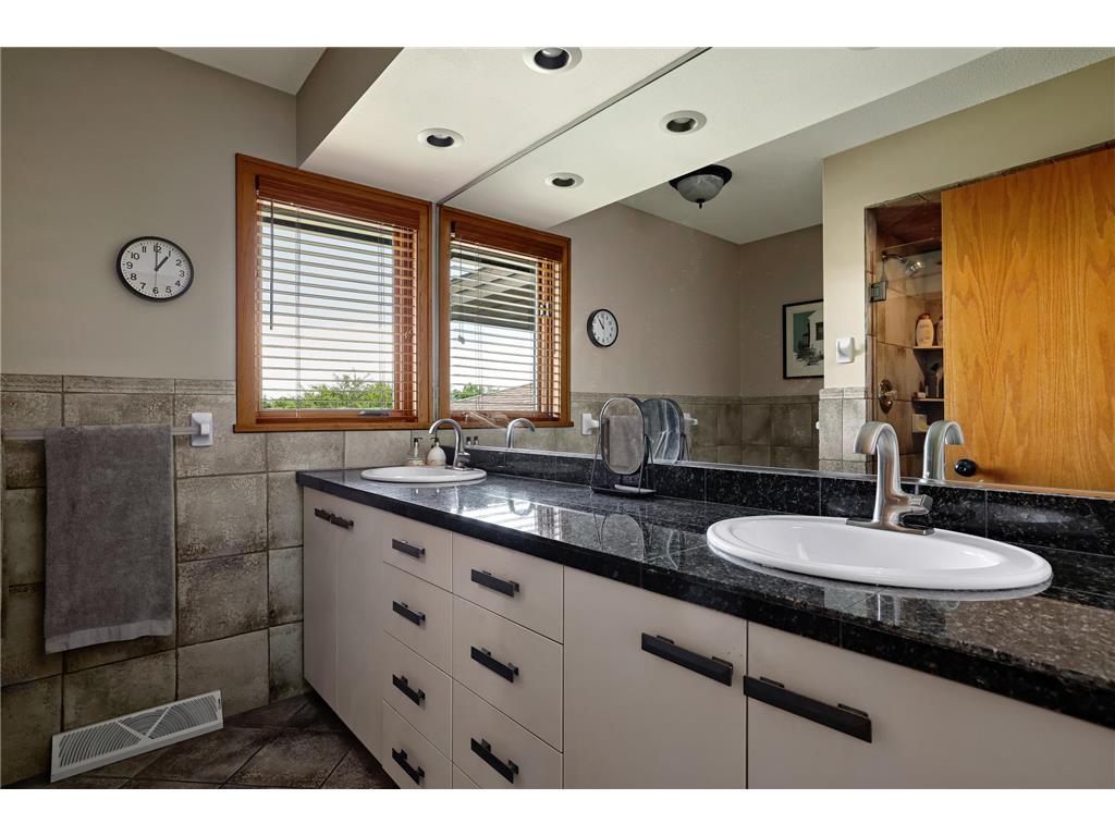 31665 County Road 1 Dresbach Twp MN 55947 7096230 image30