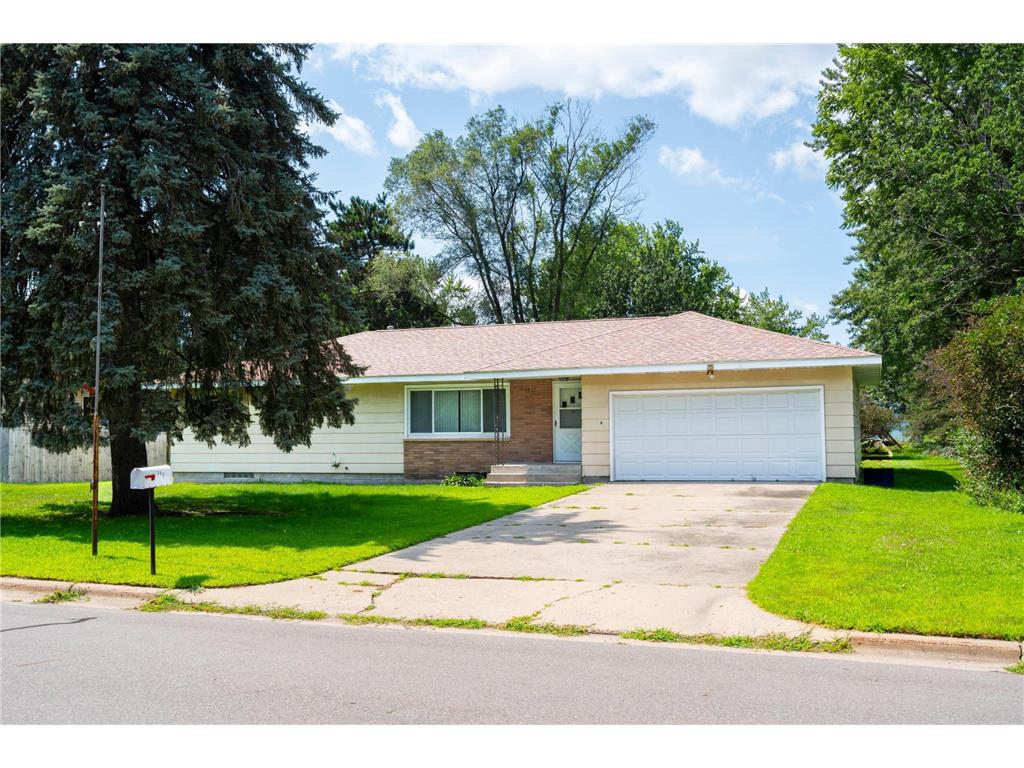 317 16th Avenue SE Saint Cloud MN 56304 6770013 image1