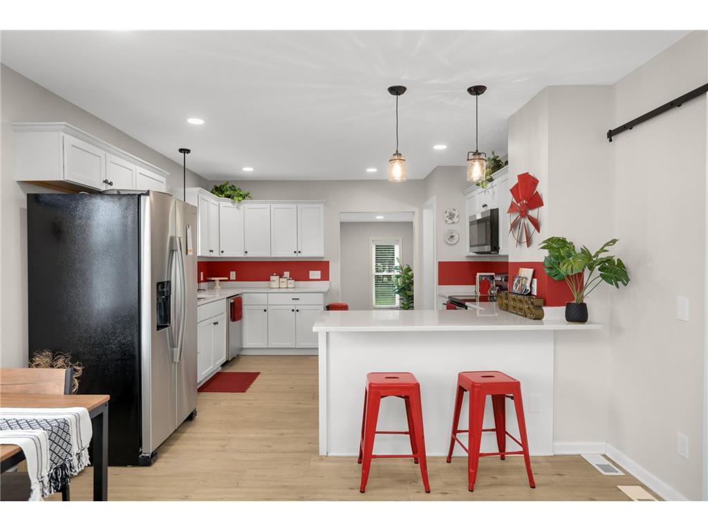 317 1st Avenue NW Osseo MN 55369 7098192 image11