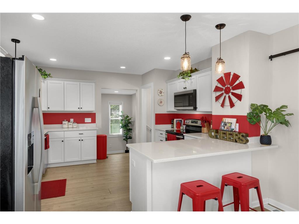 317 1st Avenue NW Osseo MN 55369 7098192 image13