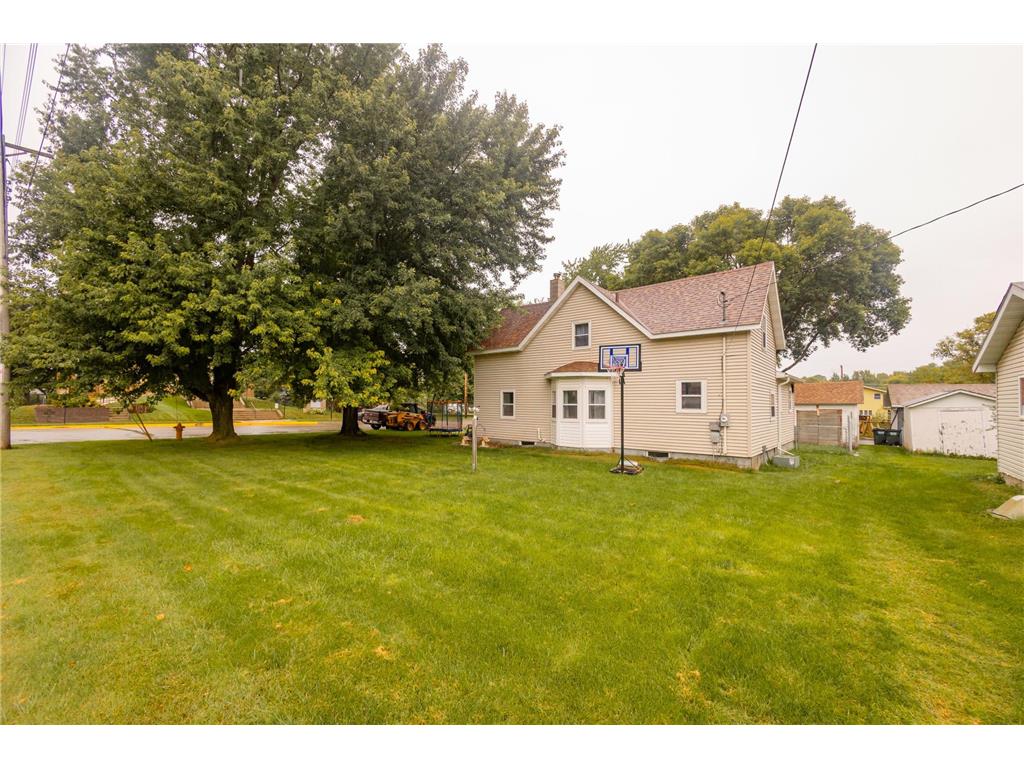317 3rd Avenue W Osakis MN 56360 7075162 image3