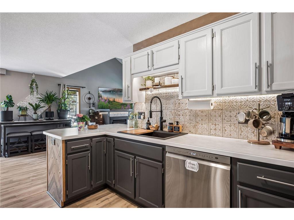 317 Creekside Drive Buffalo MN 55313 7074208 image11