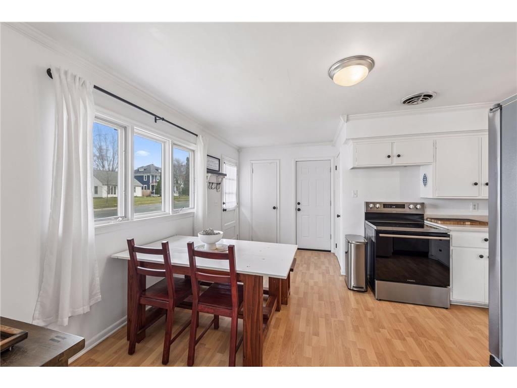 317 E 1st Street Waconia MN 55387 7050384 image10