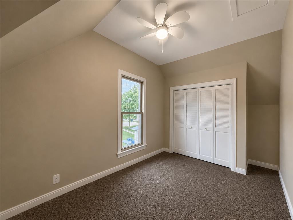 317 E 2nd Street Winona MN 55987 7068376 image10