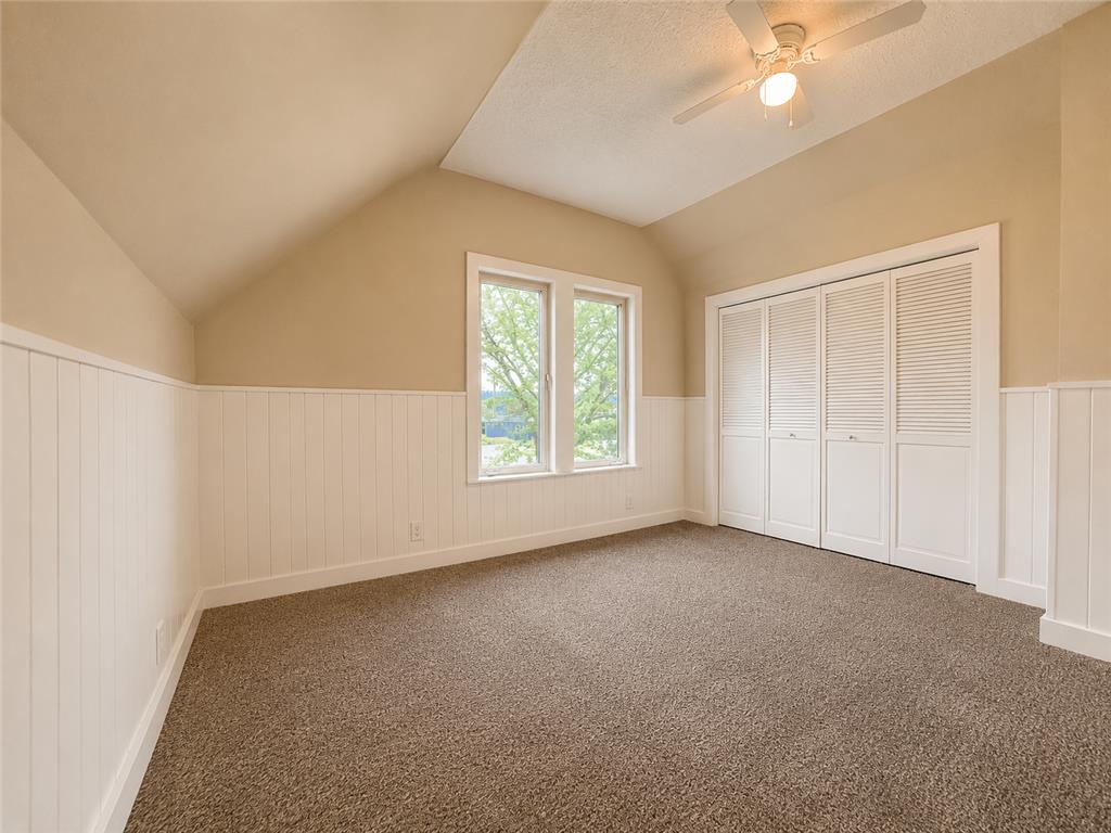 317 E 2nd Street Winona MN 55987 7068376 image9
