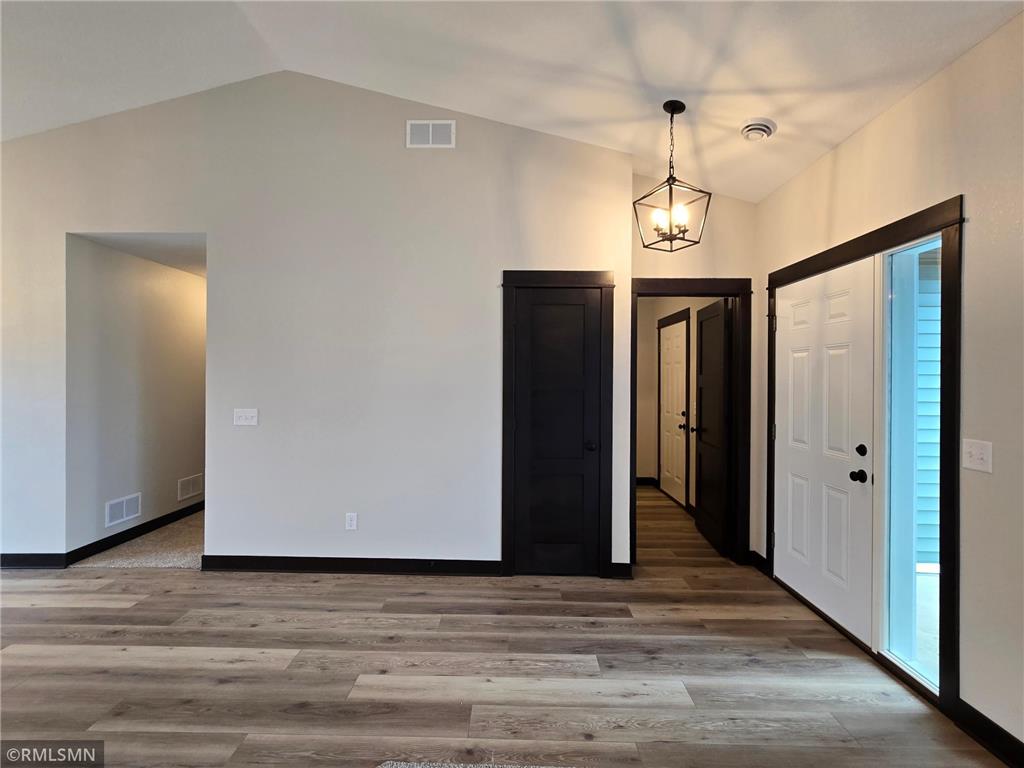 317 Falcon Run Eagle Lake MN 56024 6818131 image12