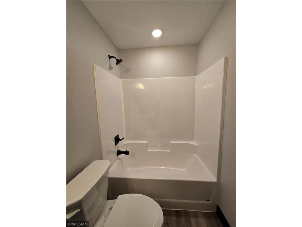 317 Falcon Run Eagle Lake MN 56024 6818131 image17