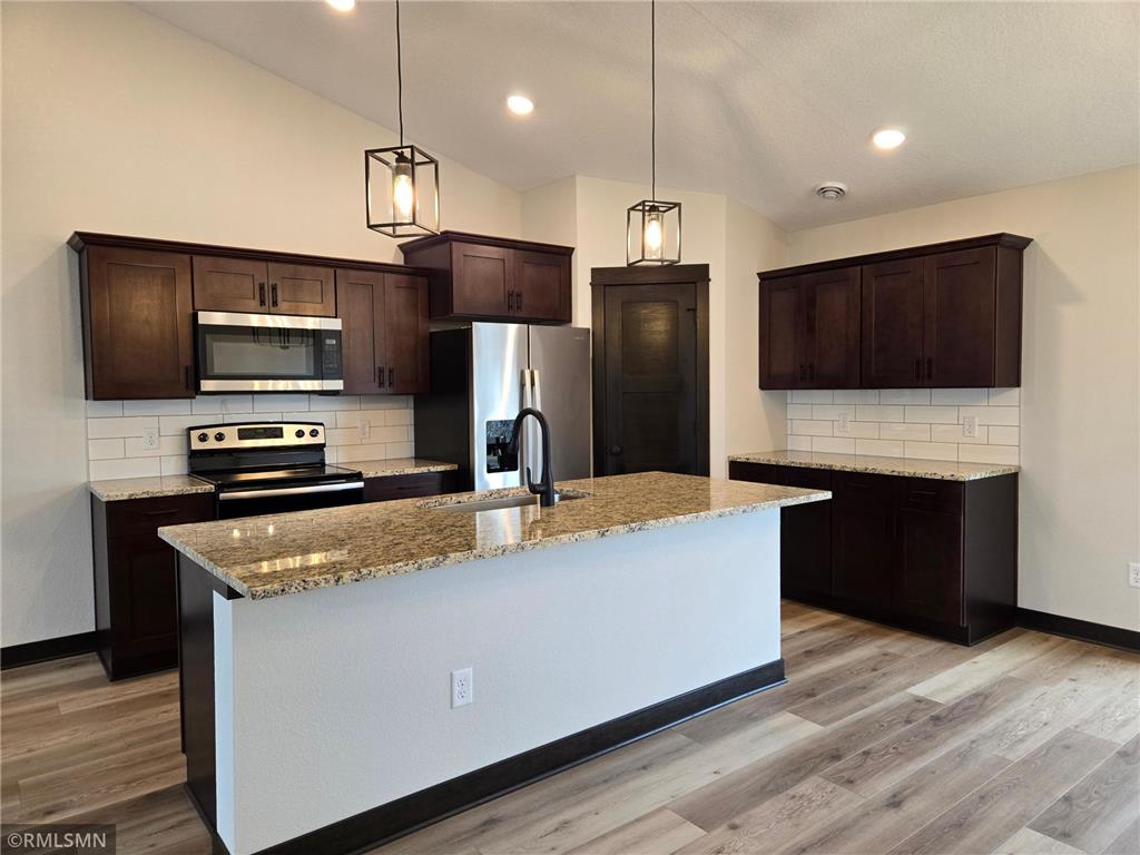 317 Falcon Run Eagle Lake MN 56024 6818131 image2