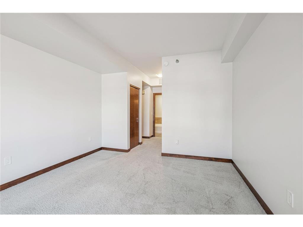 317 Groveland Avenue #116 Minneapolis MN 55403 7045646 image12