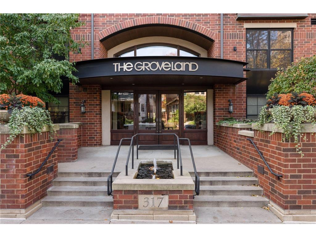 317 Groveland Avenue #116 Minneapolis MN 55403 7045646 image24