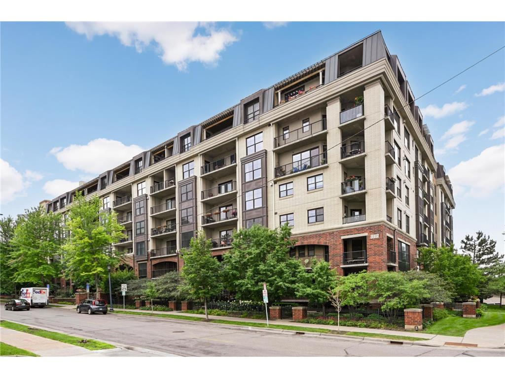 317 Groveland Avenue #305 Minneapolis MN 55403 7007639 image2