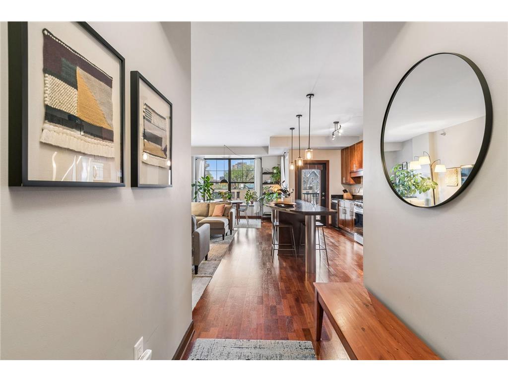 317 Groveland Avenue #319 Minneapolis MN 55403 7062696 image1