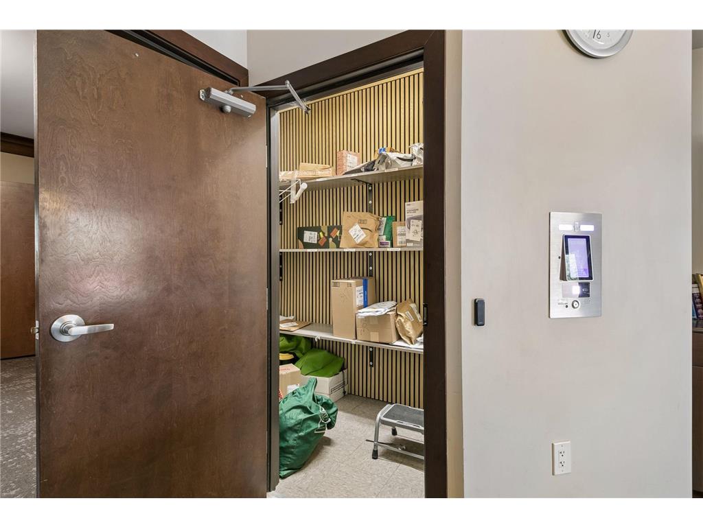 317 Groveland Avenue #319 Minneapolis MN 55403 7062696 image42